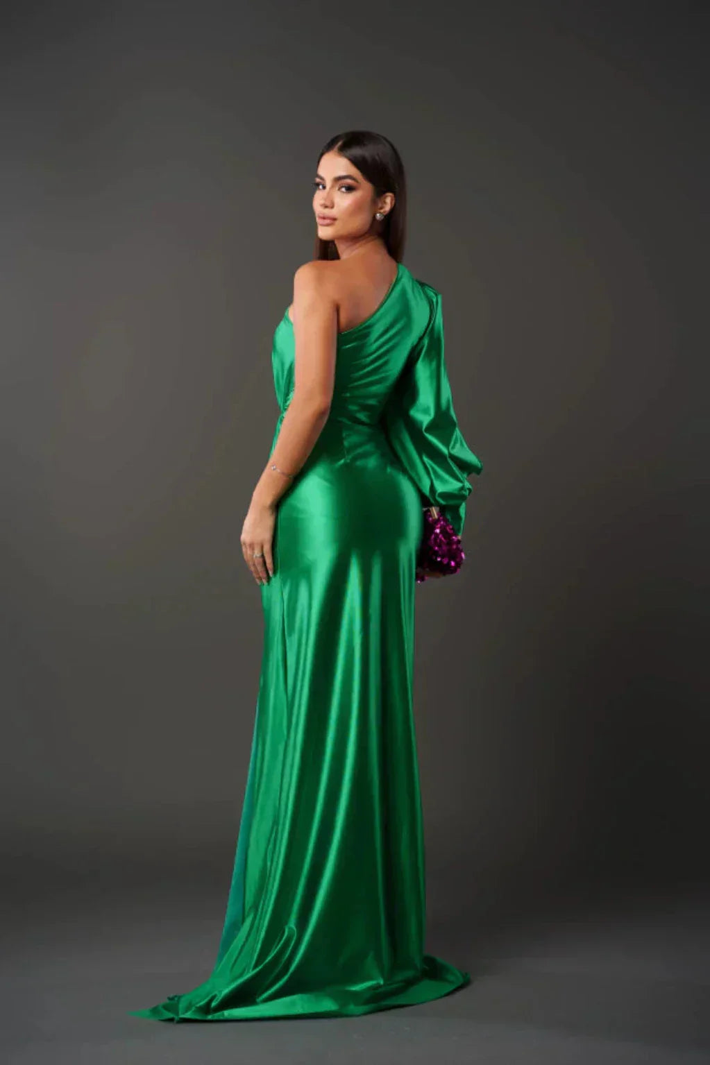 Ana | Vestido satinado de una manga